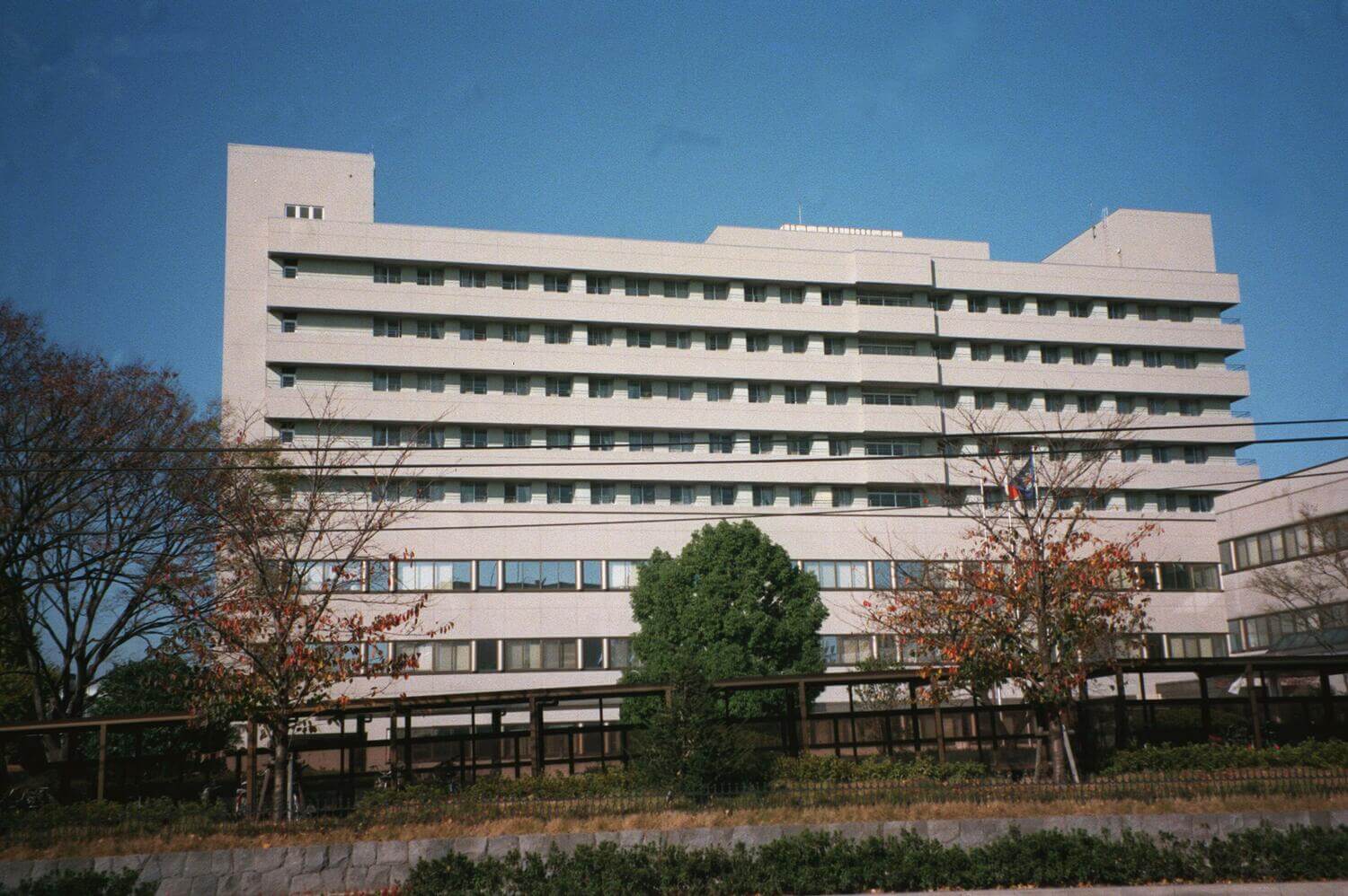 医学部には通り魔がいる「学生は「アカハラだ」と悲鳴 群馬大 医学部には通り魔がいる「学生は「アカハラだ」と悲鳴 群馬大
