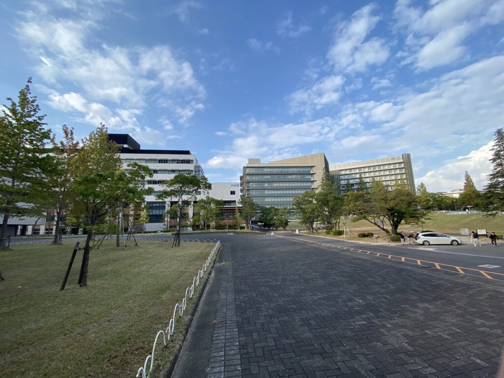 福岡大学医学部 キャンパスの様子